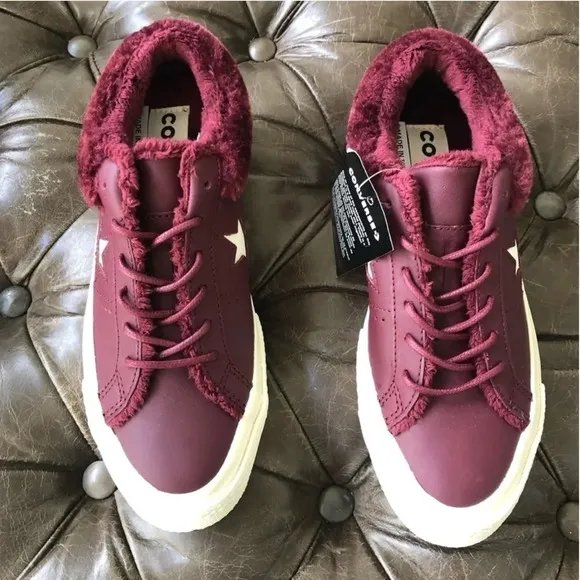 New Converse one star ox 162602C Men's Sz 3 Woman's 5Burgundy Fur Street warmer