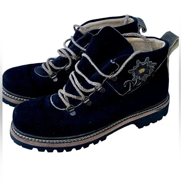 New DIRNDL BUA Made In Austria Hiking Boots Mountain Wear Woman’s Size 7 EURO 38