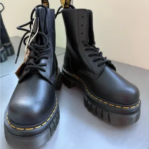 NEW dr Doc martens AUDRICK NAPPA LEATHER PLATFORM ANKLE BOOTS