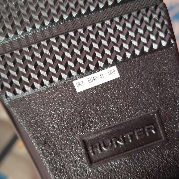 NEW HUNTER ORIGINAL REFINED SLIM FIT SHORT GLOSS DUO RAIN BOOTS SIZE 9 $189.