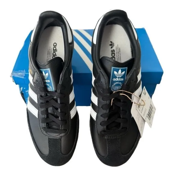 New In Box Adidas Originals Samba OG J Youth Big Kids Size 4 Black White IR3676