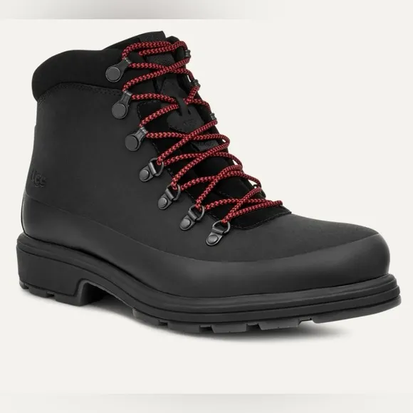 NEW IN BOX ⭐️UGG Biltmore Hiker BOOTS, Black Waterproof Leather, Mens 8