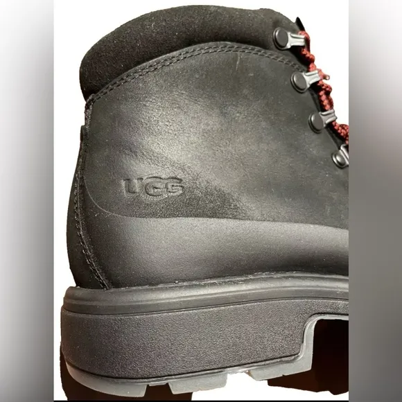 NEW IN BOX ⭐️UGG Biltmore Hiker BOOTS, Black Waterproof Leather, Mens 8