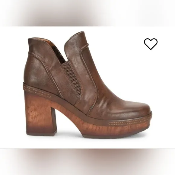 NEW KORKS Size 6 Robin Block Heel Women's Brown Leather Ankle Boots Booties