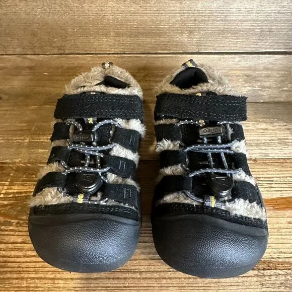 New Little Kids Keen Newport Black Suede Fur Trimmed Outdoor‎ Shoes Size 10 C