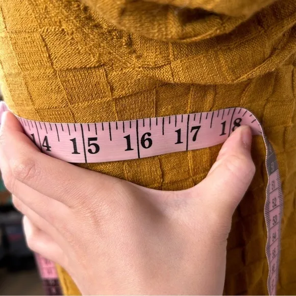 NEW Madewell Malvern Slim Texture Mustard Long Sleeve Button Cardigan Sweater Sm