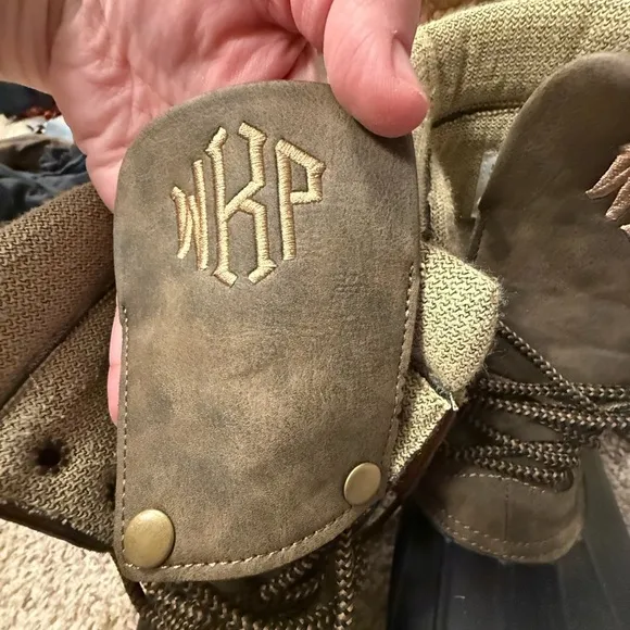 New Monogrammed Duck Boots Women's Boots size 9