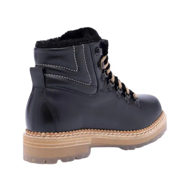 NEW MONTELLIANA camelia hiking boot in black