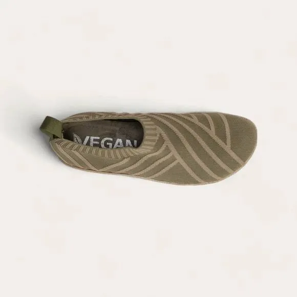 NEW NAOT women's okahu slip on shoes - medium in sage knit