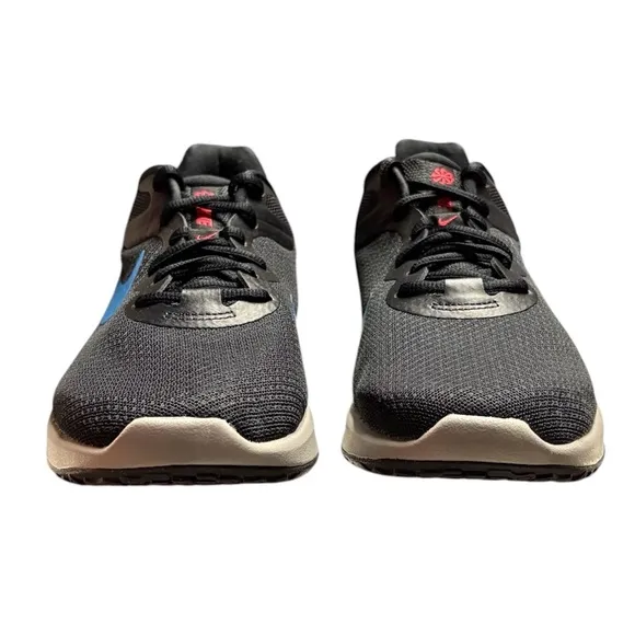 NEW Nike Men's Revolution 6 Next Nature Running Shoes size 10 Black