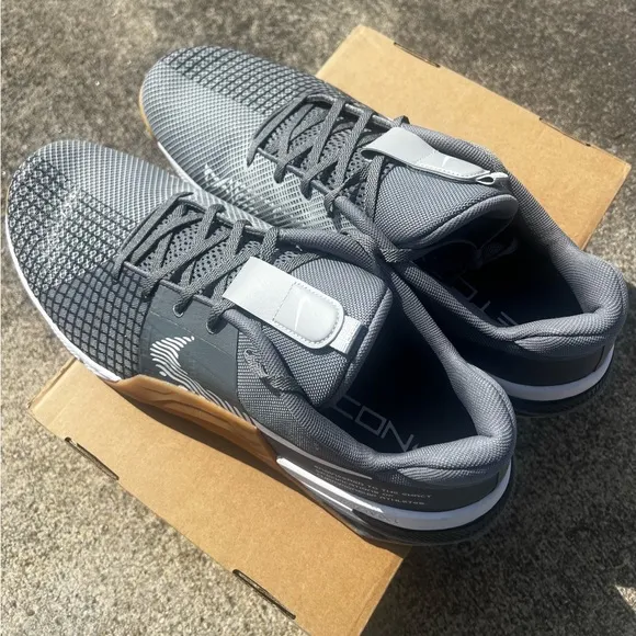 NEW Nike Metcon 8 Grey White size 16 Mens shoes