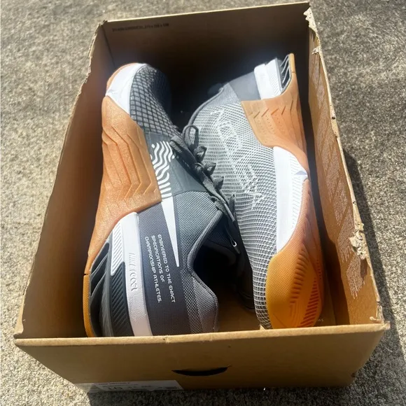 NEW Nike Metcon 8 Grey White size 16 Mens shoes