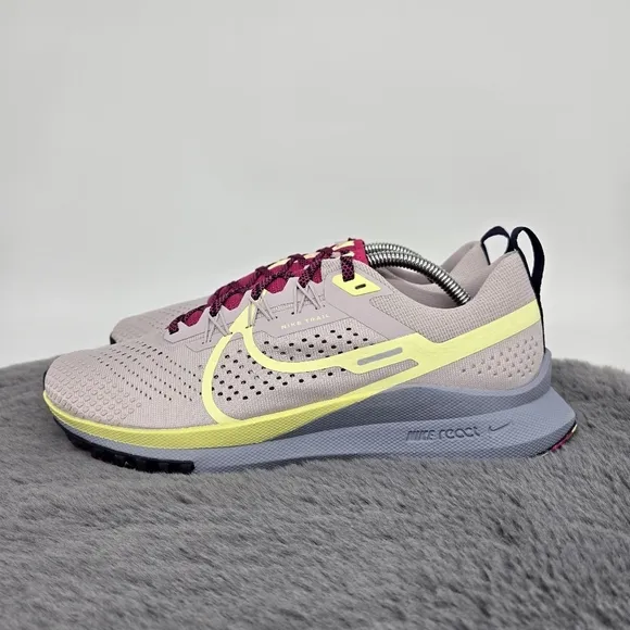 New Nike React Pegasus Trail 4 Women's Trail Running Shoes Size 10