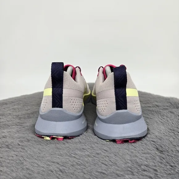 New Nike React Pegasus Trail 4 Women's Trail Running Shoes Size 10