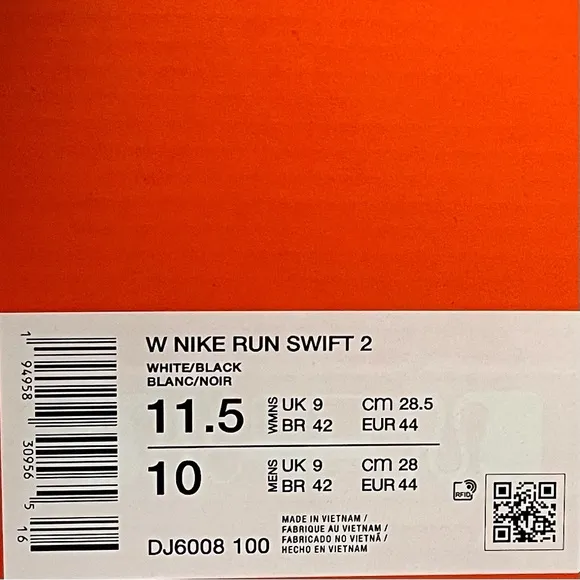 NEW Nike Women’s Run Swift 2 Running Shoes size 11.5 White Sneakers