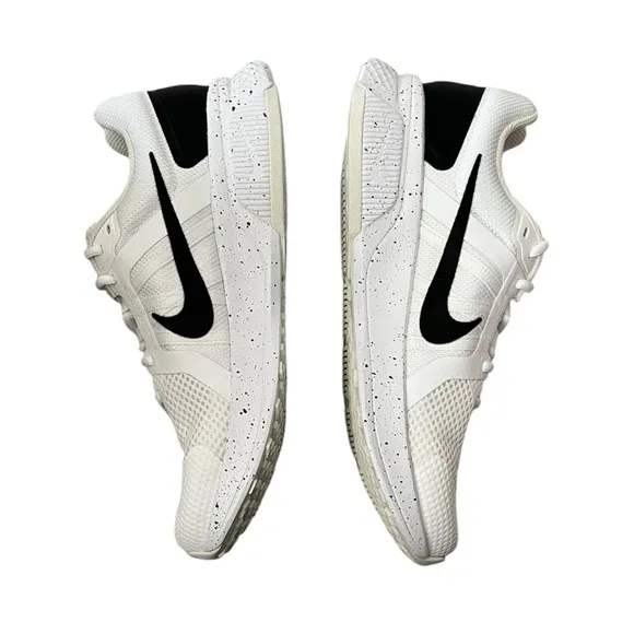 NEW Nike Women’s Run Swift 2 Running Shoes size 11.5 White Sneakers