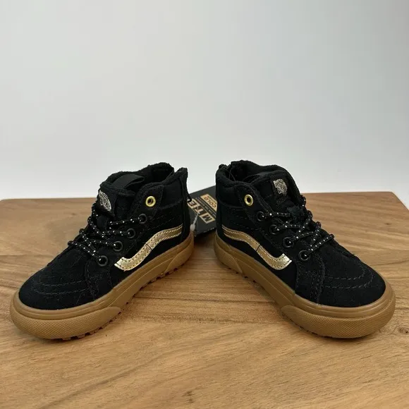 New NWOB Little Kids Vans Sk8-Hi Zip MTE-1 Black/Gold Sneakers Shoes Size 5 C