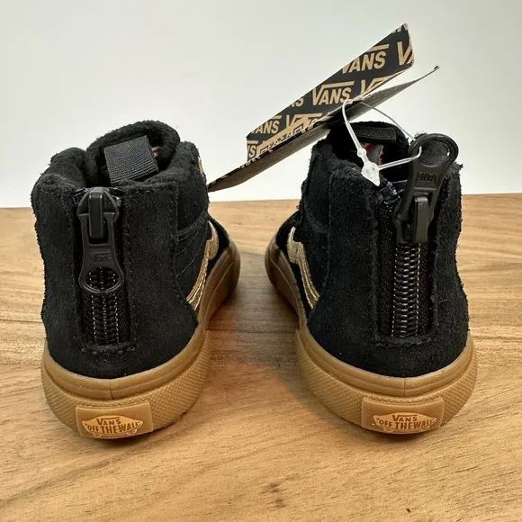New NWOB Little Kids Vans Sk8-Hi Zip MTE-1 Black/Gold Sneakers Shoes Size 5 C