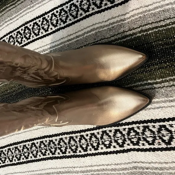 New Oasis Society Champagne Metallic Cowboy Boots