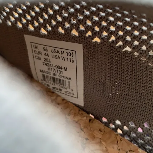 NEW! OTZ Shoes Gray Mesh Cork Insole Slip-ons Size 10.5 Men's