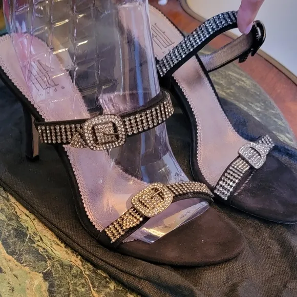 NEW PELLE MODA BLACK CRYSTAL BUCKLE HIGH HEEL SLIDE EVENING SANDALS SHOES 9