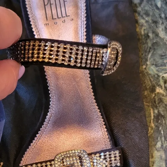 NEW PELLE MODA BLACK CRYSTAL BUCKLE HIGH HEEL SLIDE EVENING SANDALS SHOES 9