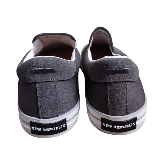 New Republic Size 12 Grey Slip On Shoes