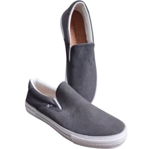 New Republic Size 12 Grey Slip On Shoes