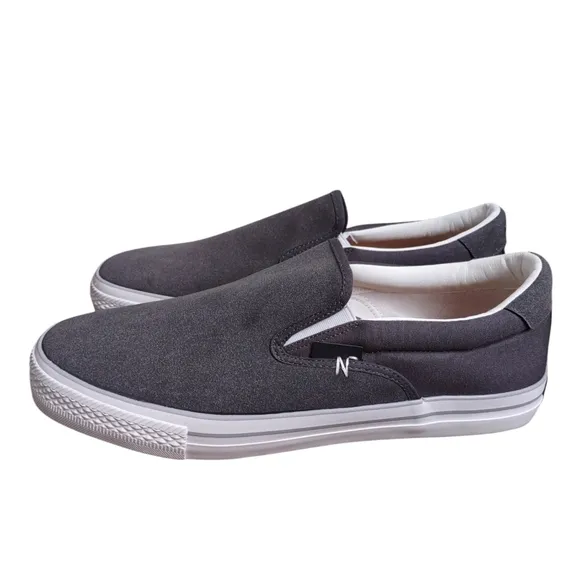 New Republic Size 12 Grey Slip On Shoes