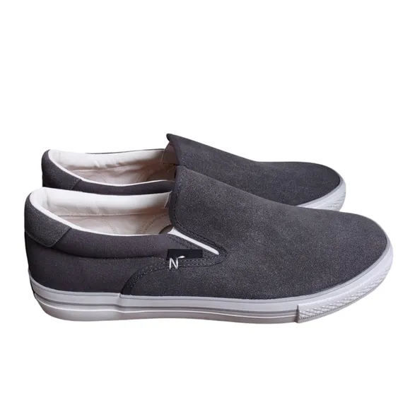 New Republic Size 12 Grey Slip On Shoes