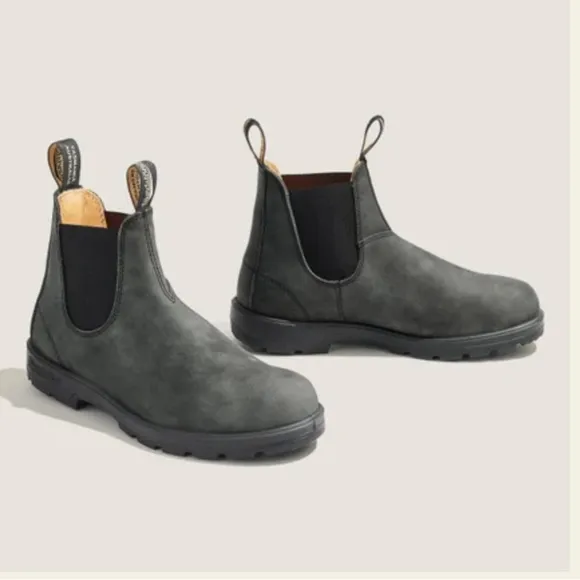 New Size 10.5 Blundstone Chelsea Boots Style #587 Rustic Black