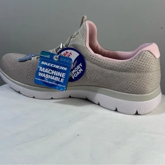NEW Skechers summit 150113 Cream Athletic memory foam walking Shoes size 10