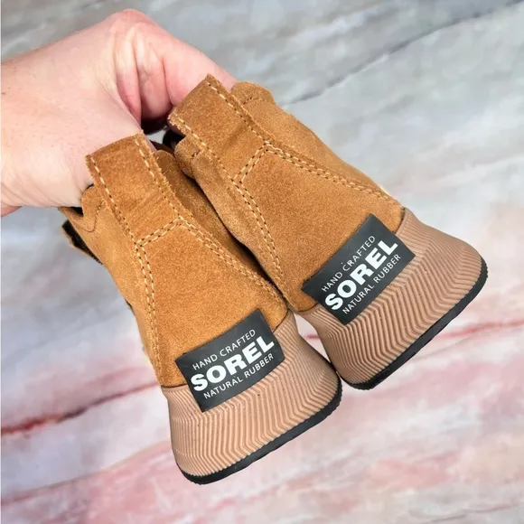 NEW Sorel Out N About Waterproof Rain Winter Boots Girls 12