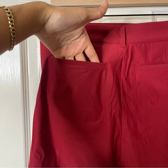 New Spanx sunshine shorts, 6” in Dark Cherry Size Large