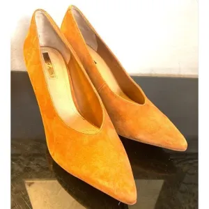 New Tahari Benedict Brown Suede Pointed Toe Pumps Women’s Shoes Size 8.5 M