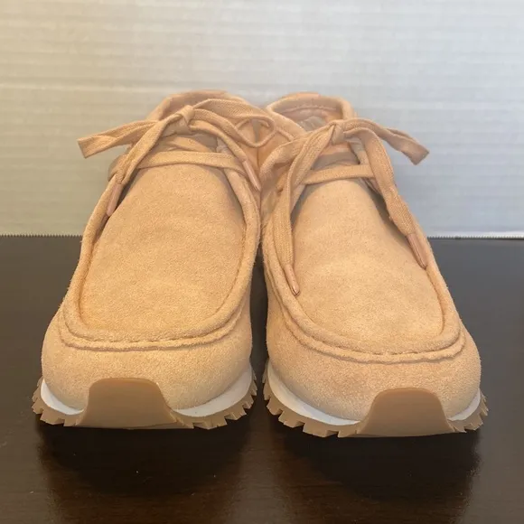 New Tory Burch Chukka Perfect Blush Suede Sneakers Size 9.5