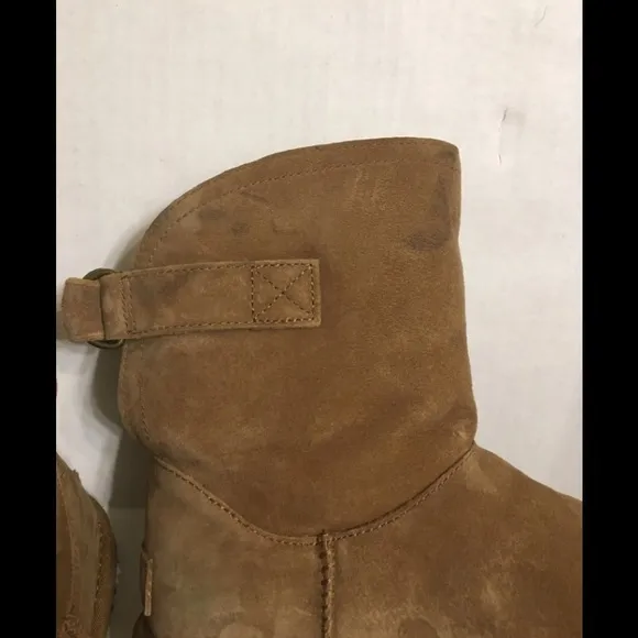 NEW UGG  Boots