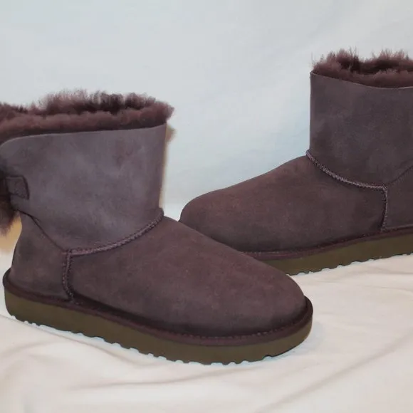 NEW UGG MINI FLUFF CRYSTAL FLUFF‎ SUEDE SHEARLING LINED BOOTS 9