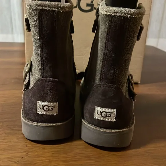 New Ugg Shoes NWT Ugg Little Kid Harwell Bomber Boots - Size 1 | Color: Brown