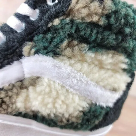 NEW Vans Sk8 Hi Sherpa Camo‎ Sneakers Women's Size 7.5 Fluffy Faux Fur Shoes