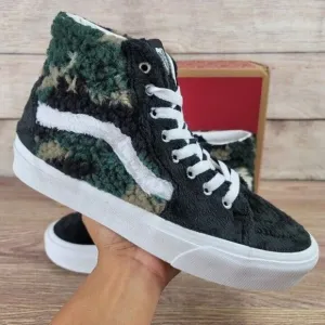 NEW Vans Sk8 Hi Sherpa Camo‎ Sneakers Women's Size 7.5 Fluffy Faux Fur Shoes