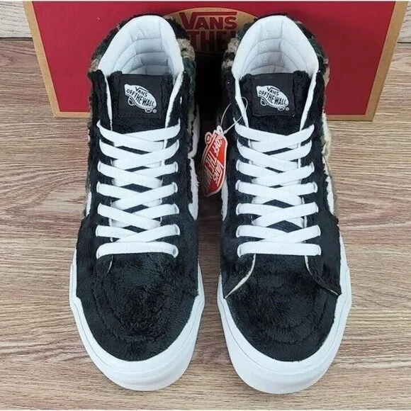 NEW Vans Sk8 Hi Sherpa Camo‎ Sneakers Women's Size 7.5 Fluffy Faux Fur Shoes