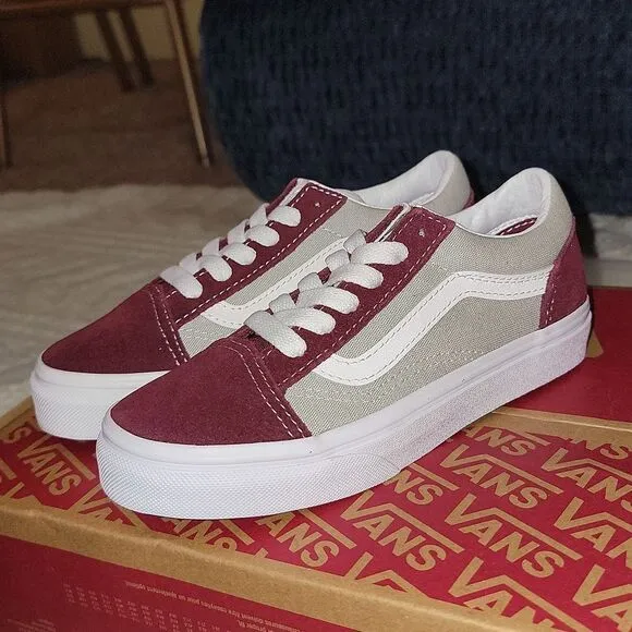 New Vans UY Old Skool Classic Sport Shoes Port Royale / Mineral Gray Size 13