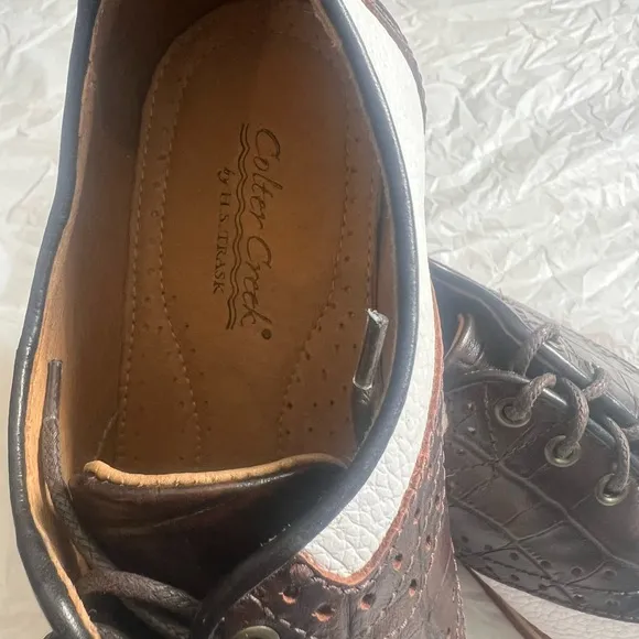 New Vintage Men Brown &amp; White Oxford Colter Creek by H.S. Trask