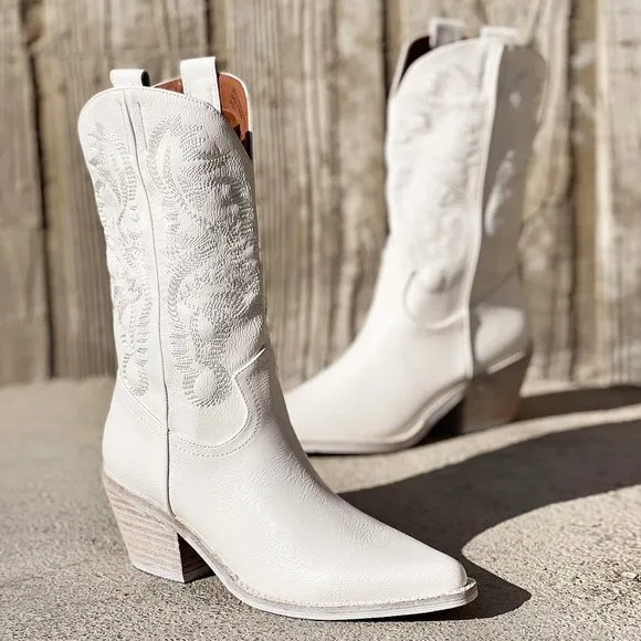 NEW White Cowboy Western Embroidered Stitch Pointy Toe Block Heel Mid Calf Boots