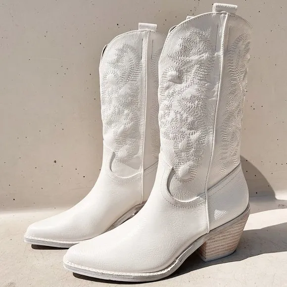 NEW White Cowboy Western Embroidered Stitch Pointy Toe Block Heel Mid Calf Boots