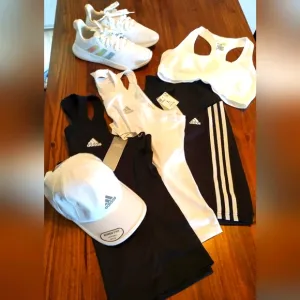 NEW WOMEN'S THE ADIDAS BUNDLE*