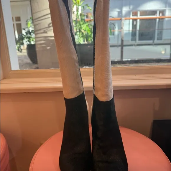 NIB INC Chic Black and White Cowhide Boots