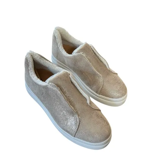 NIB J/Slides NYC NADA Gold Metallic Suede Faux Fur Lined Slip On Shoes