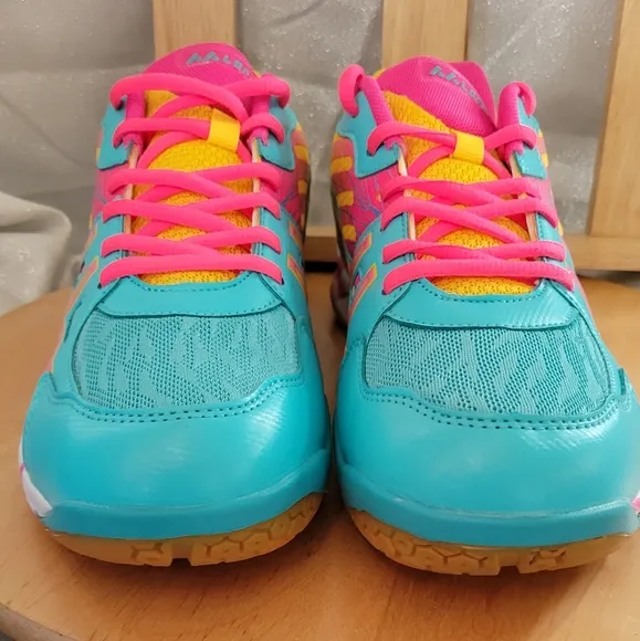 NIB LEFUS Laycely Court Tennis Shoes  Volleyball Sneaker Lightweight Breathable